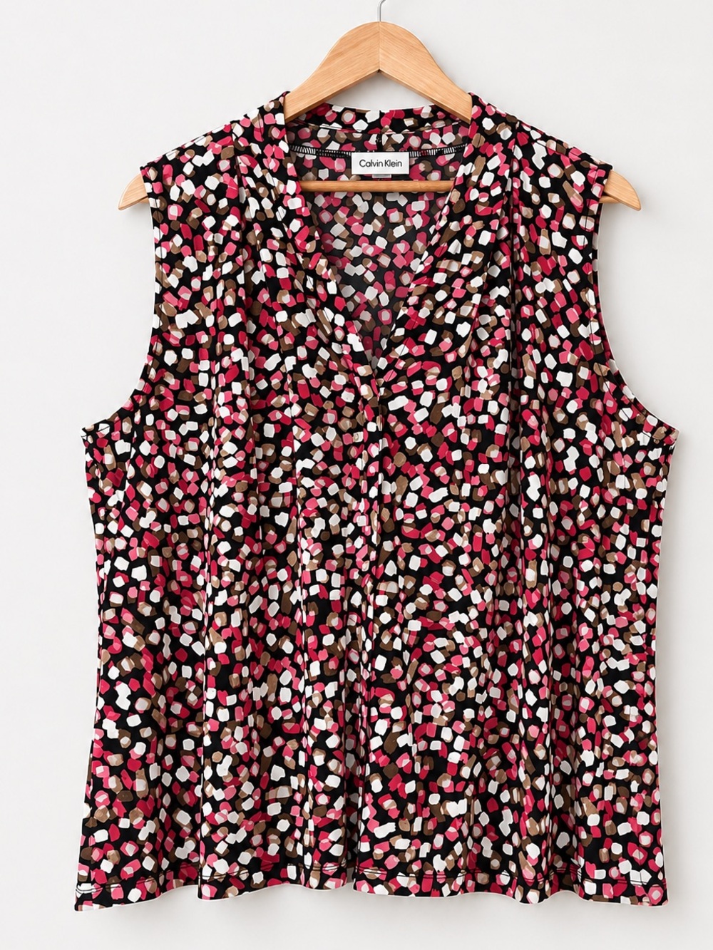 Calvin Klein Plus Size Pink Multi Print V-Neck Sleeveless Top - Size 2X